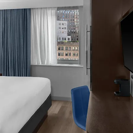 Four Points By Sheraton New York Downtown-3